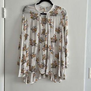 Free people flowy top
